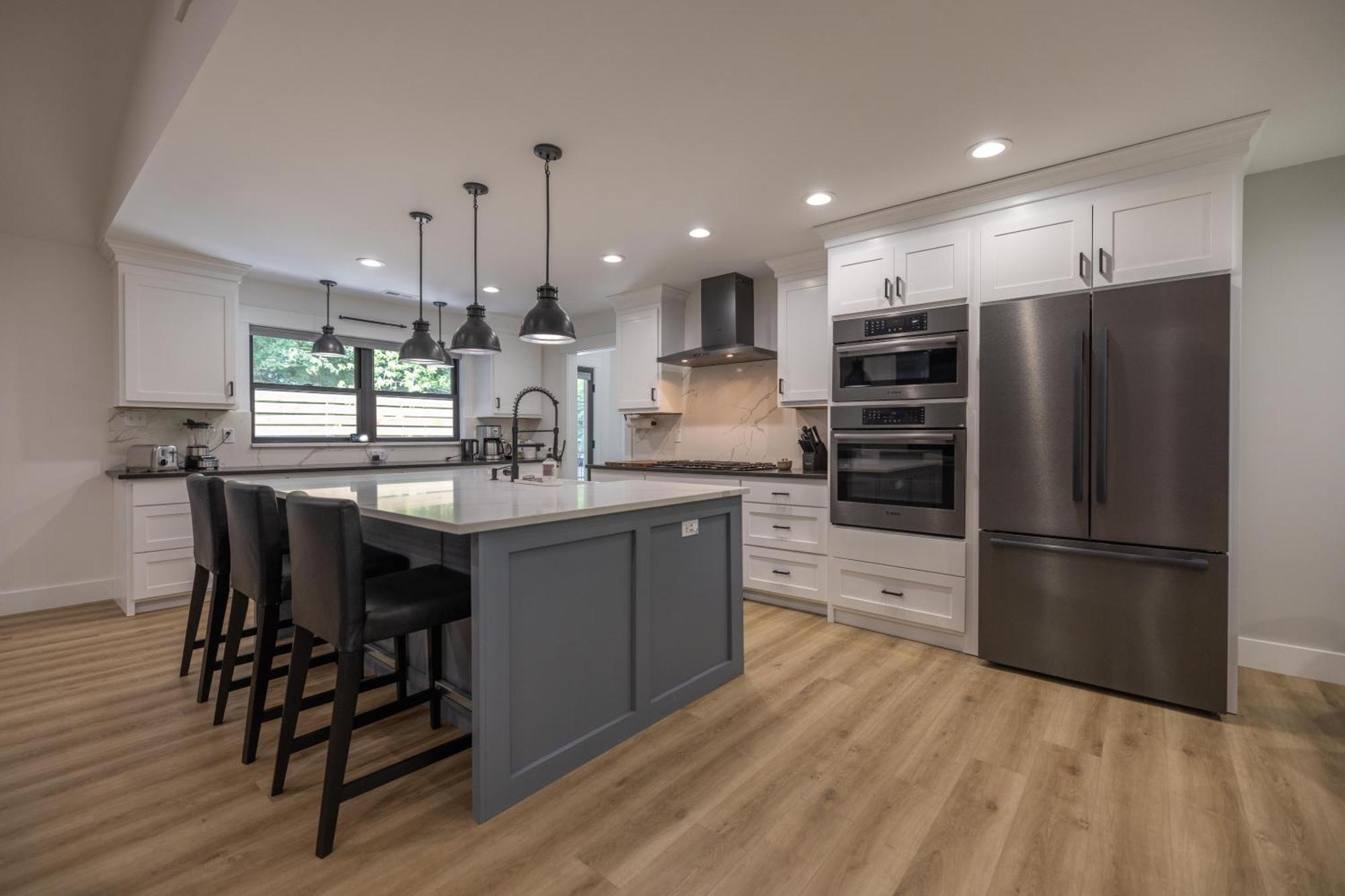 فيلا Mid-Century Modern Impeccable Remodel With Hot Tub آشفيل المظهر الخارجي الصورة